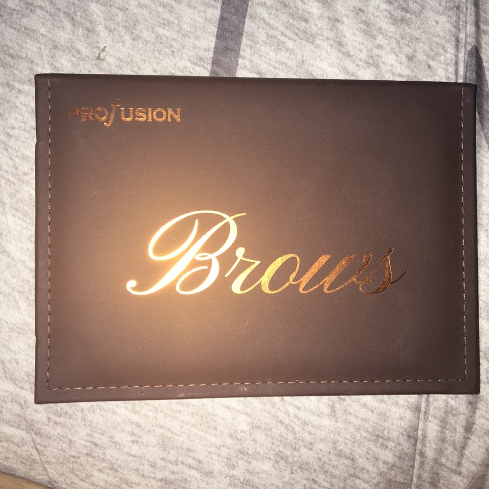 Profusion Brows Kit